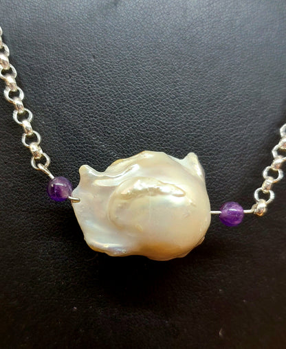 Single Baroque Pearl Necklace