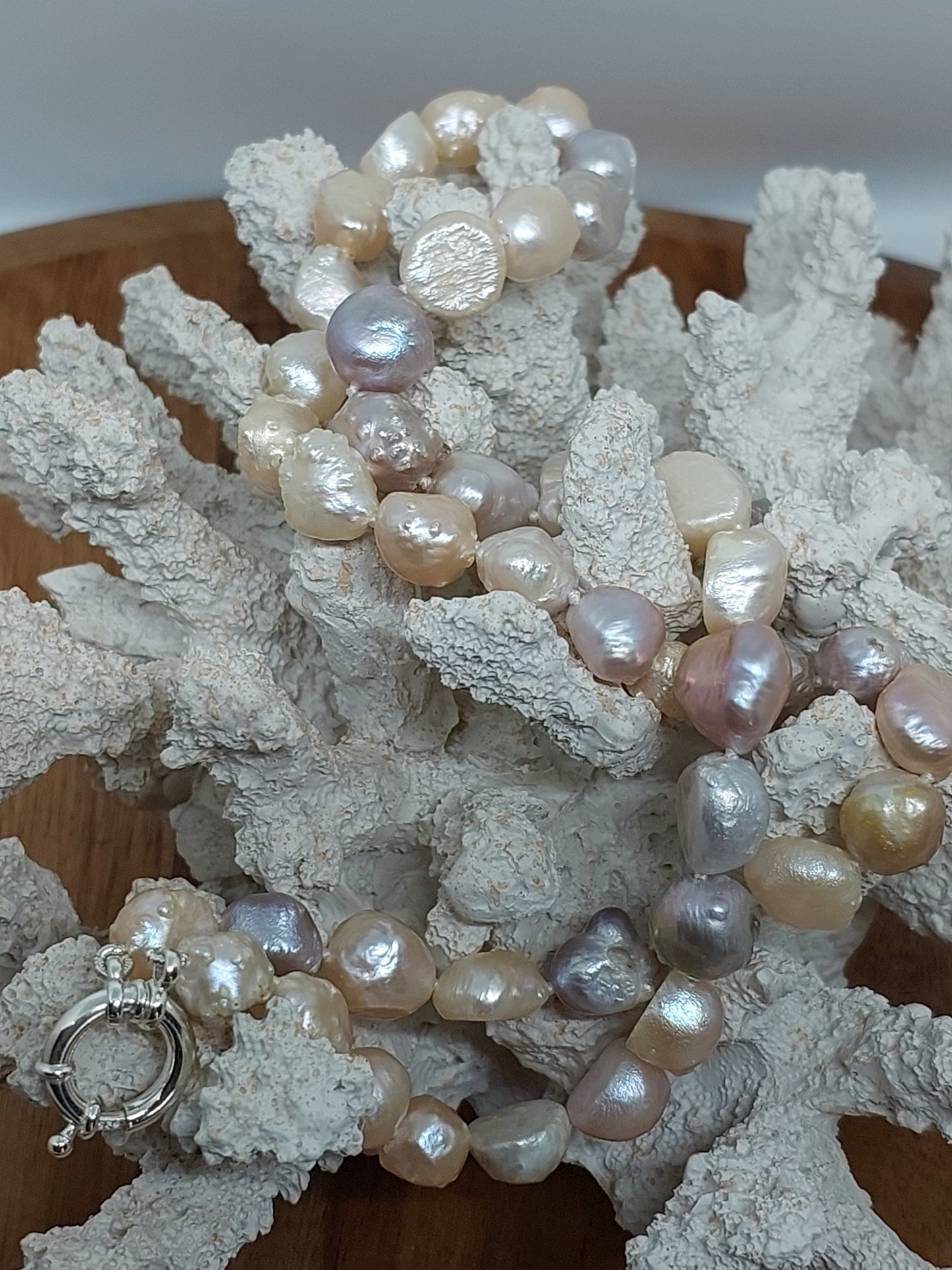 3 colour druzy pearls necklace