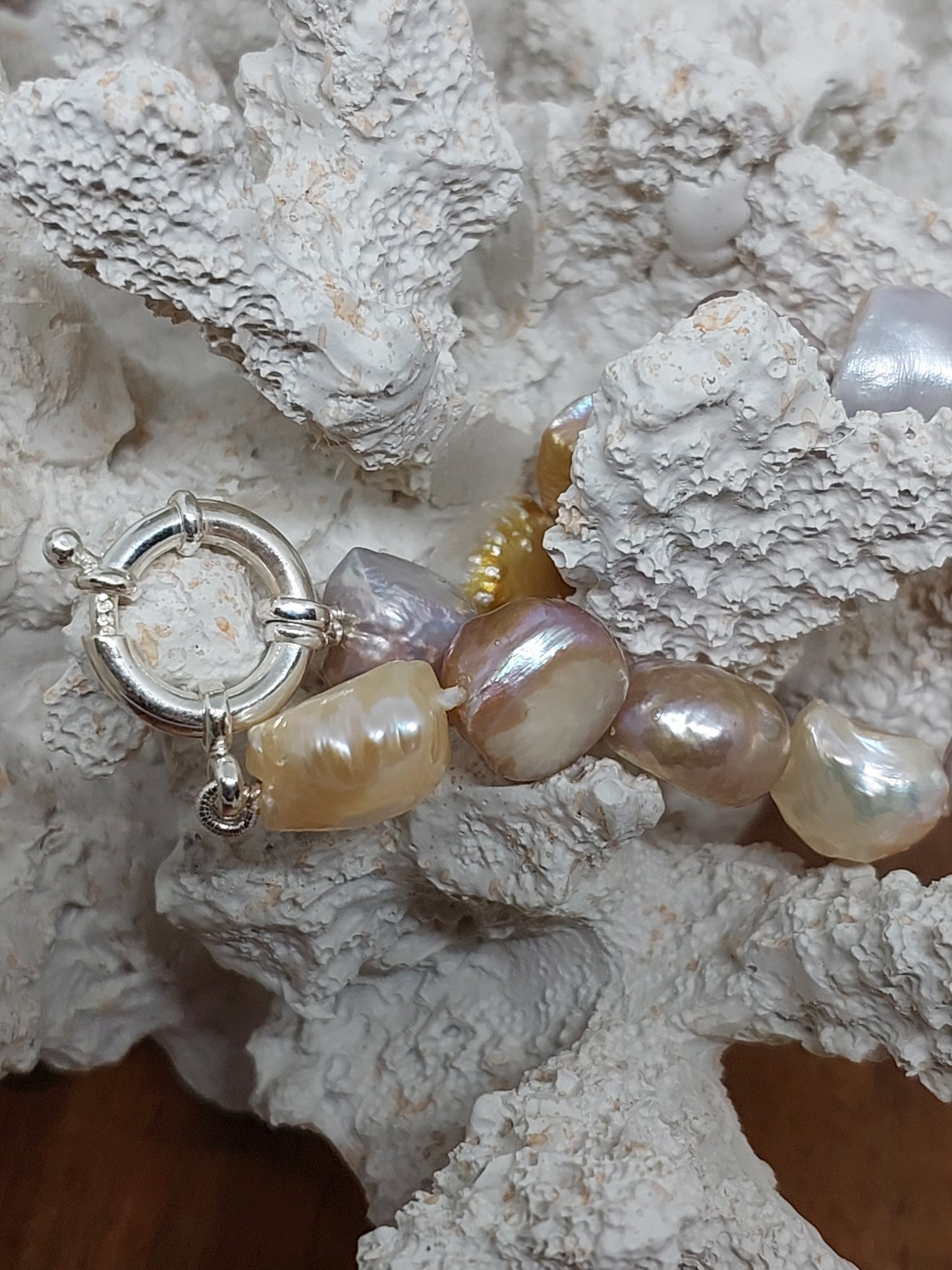 3 colour druzy pearl bracelet