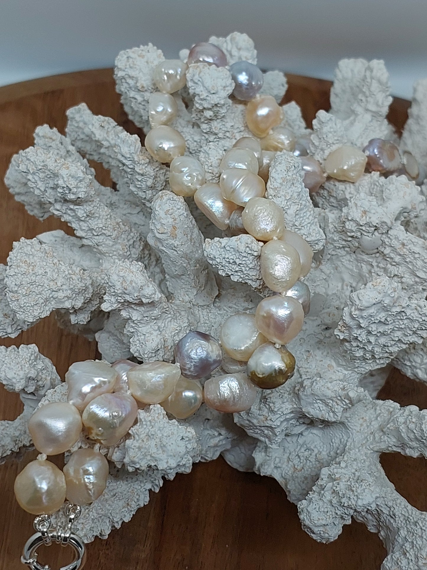 3 colour druzy pearl necklace